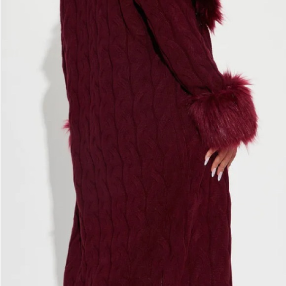 Fashion Nova Burgundy Faux Fur Trench Coat - Picture 3 of 5